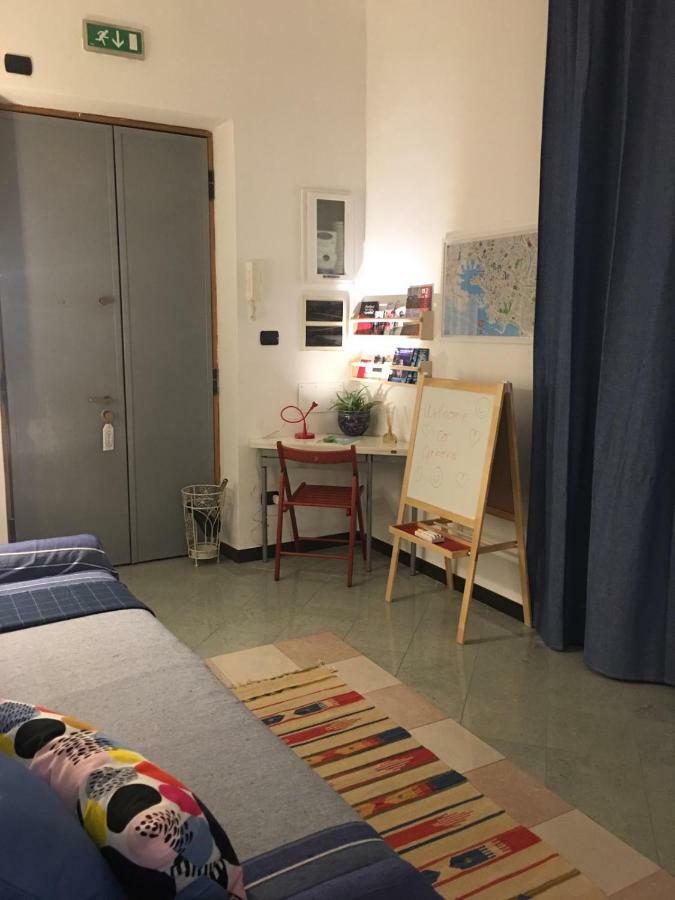 Acciuga Apartment Генуа Екстериор снимка
